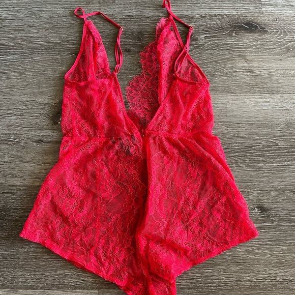 Victoria's Secret Red Lace Chemise - Picture 4 of 6